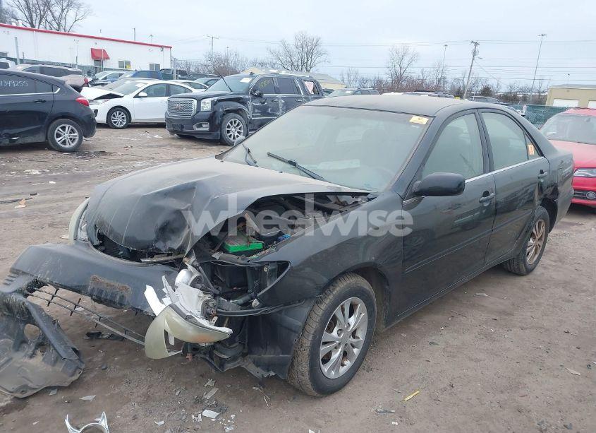 Photo 2 of 2005 Toyota Camry LE V6 (VIN 4T1BF32K85U095443)