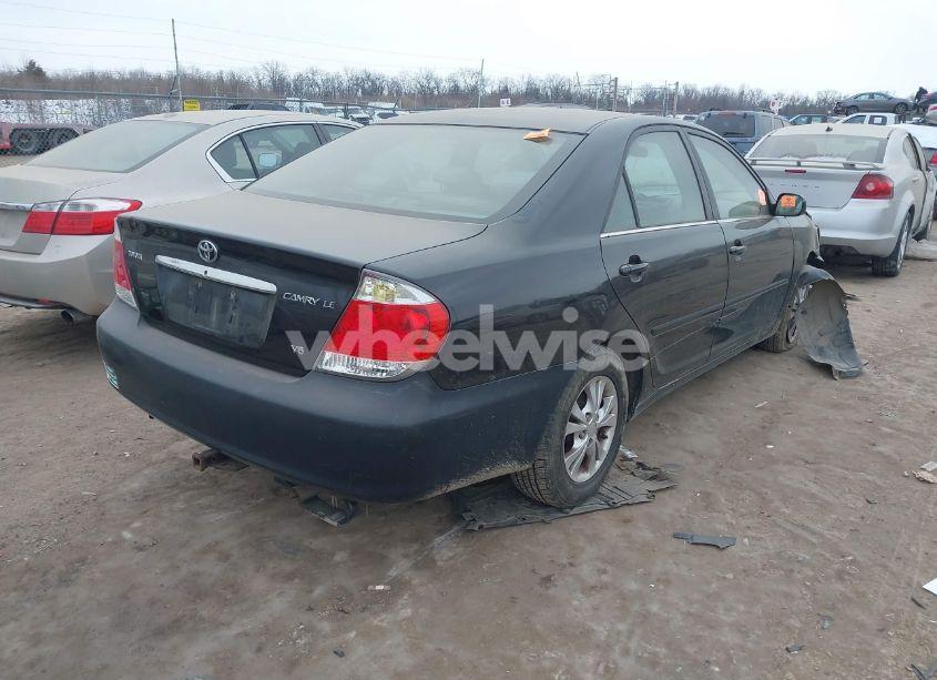 Photo 4 of 2005 Toyota Camry LE V6 (VIN 4T1BF32K85U095443)