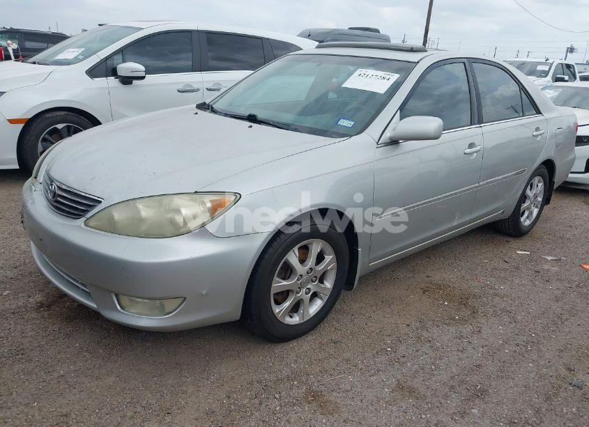 Photo 2 of 2006 Toyota Camry XLE V6 (VIN 4T1BF32K86U119208)