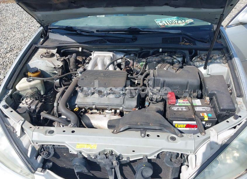 Photo 10 of 2002 Toyota Camry XLE V6 (VIN 4T1BF32K92U026546)