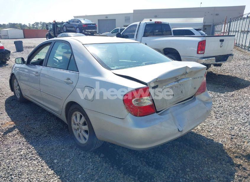 Photo 6 of 2002 Toyota Camry XLE V6 (VIN 4T1BF32K92U026546)