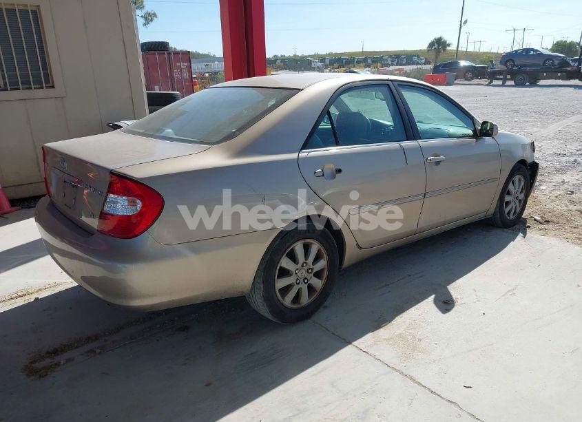Photo 4 of 2003 Toyota Camry (VIN 4T1BF32K93U041467)