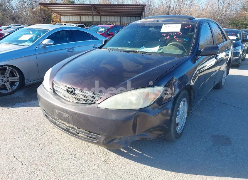 Photo 2 of 2003 Toyota Camry LE V6 (VIN 4T1BF32K93U548305)