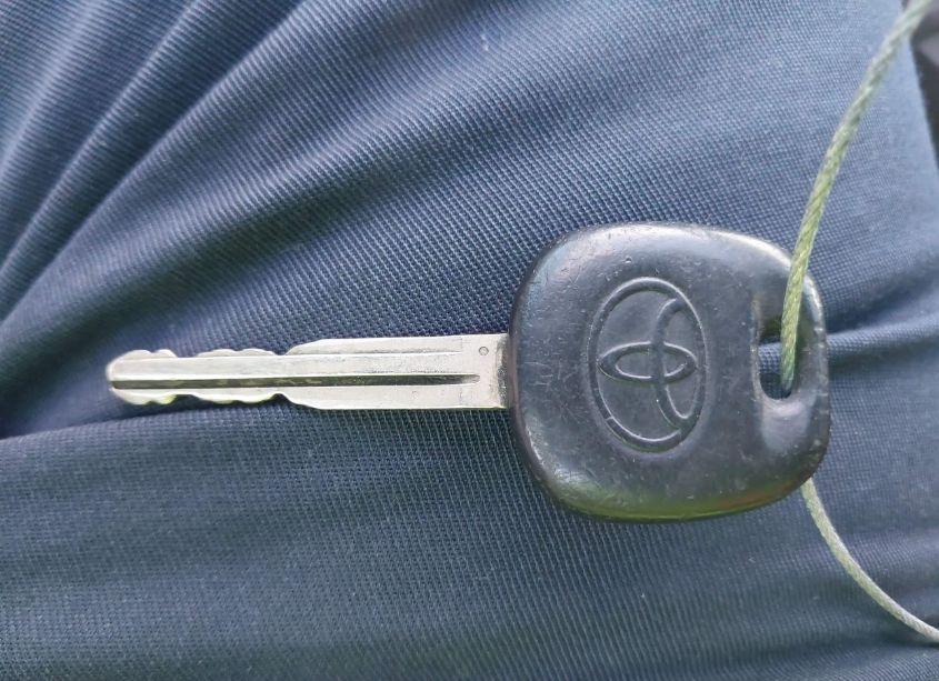 Photo 11 of 2004 Toyota Camry XLE V6 (VIN 4T1BF32K94U062627)