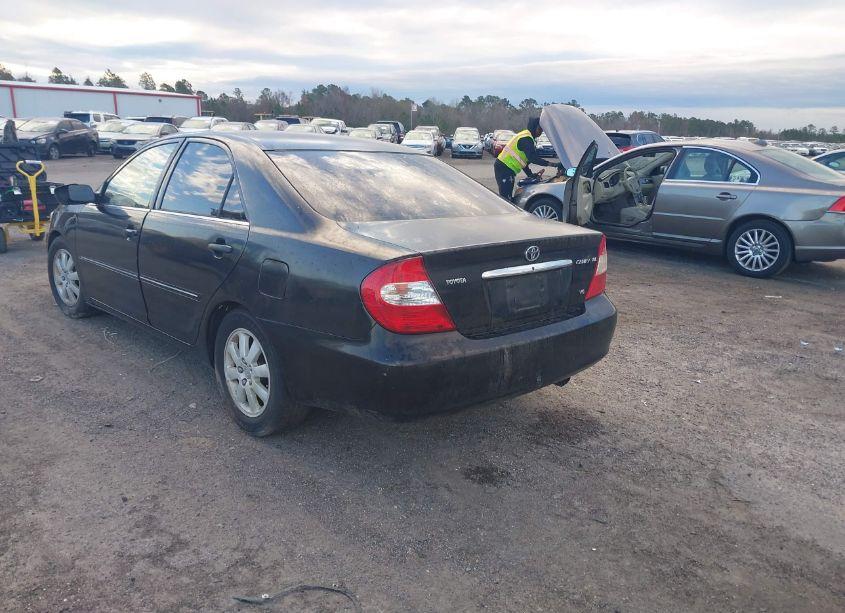 Photo 3 of 2004 Toyota Camry XLE V6 (VIN 4T1BF32K94U062627)