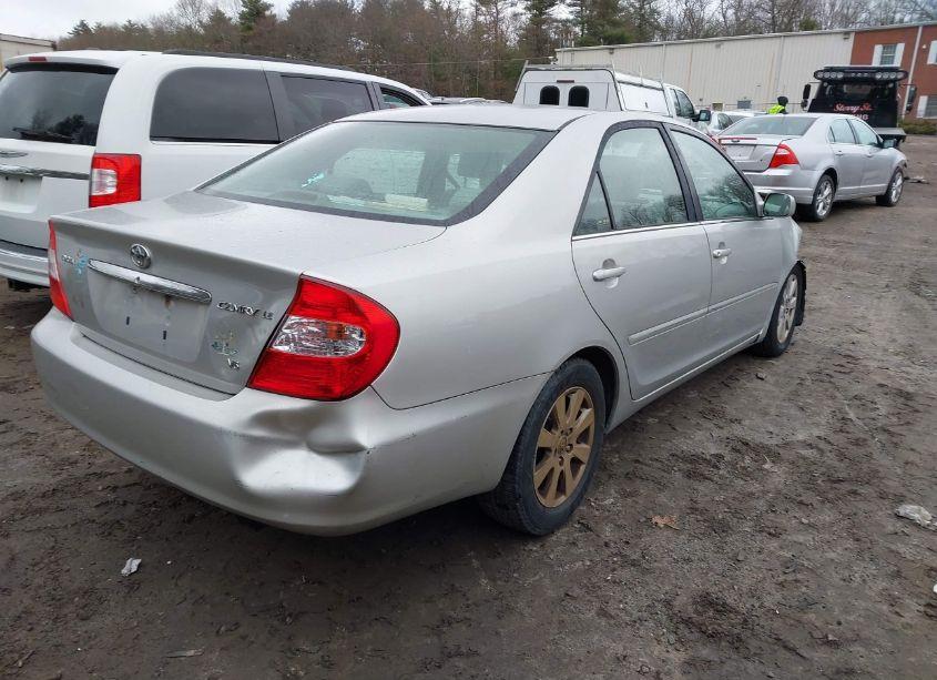 Photo 4 of 2004 Toyota Camry LE V6 (VIN 4T1BF32K94U579085)