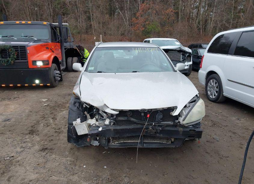 Photo 6 of 2004 Toyota Camry LE V6 (VIN 4T1BF32K94U579085)