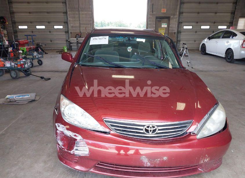Photo 12 of 2005 Toyota Camry LE V6 (VIN 4T1BF32K95U109656)