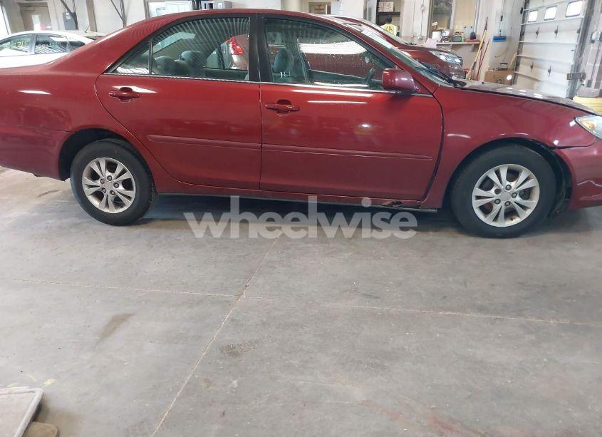 Photo 13 of 2005 Toyota Camry LE V6 (VIN 4T1BF32K95U109656)