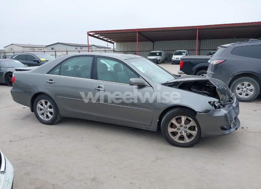 Photo 14 of 2005 Toyota Camry XLE V6 (VIN 4T1BF32K95U617917)