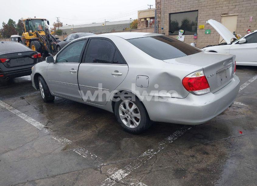 Photo 3 of 2006 Toyota Camry XLE V6 (VIN 4T1BF32K96U112932)