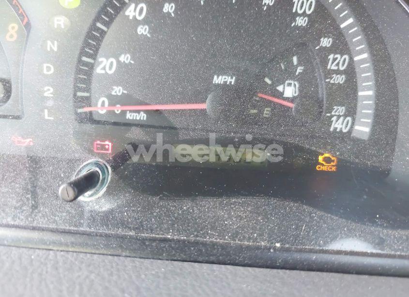 Photo 7 of 2002 Toyota Camry LE V6 (VIN 4T1BF32KX2U029701)