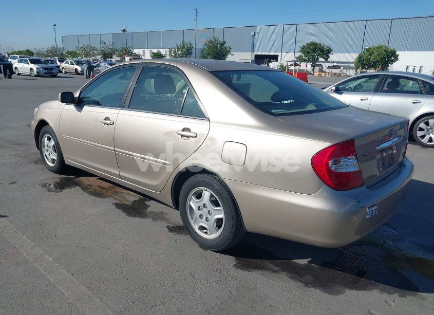 Photo 3 of 2002 Toyota Camry LE V6 (VIN 4T1BF32KX2U034414)