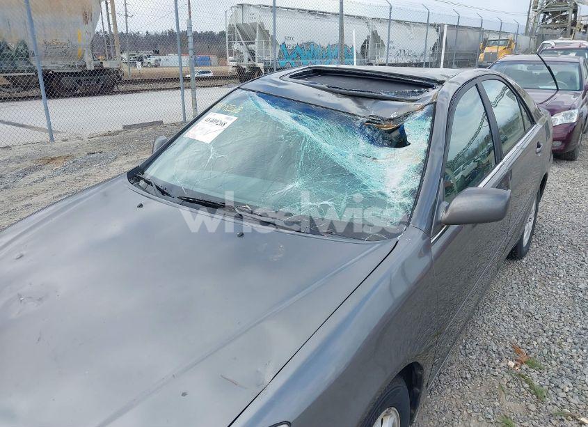 Photo 6 of 2002 Toyota Camry XLE V6 (VIN 4T1BF32KX2U511780)