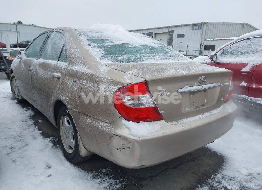 Photo 3 of 2002 Toyota Camry LE V6 (VIN 4T1BF32KX2U517806)