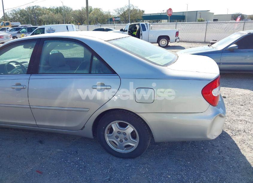Photo 12 of 2003 Toyota Camry LE V6 (VIN 4T1BF32KX3U563279)