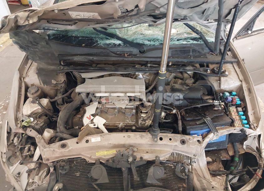 Photo 10 of 2004 Toyota Camry XLE V6 (VIN 4T1BF32KX4U075080)