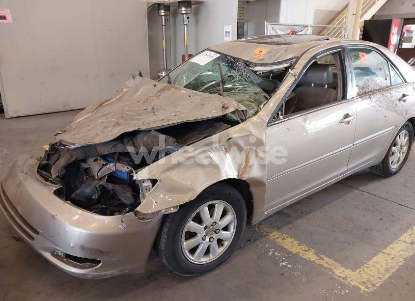 Photo 6 of 2004 Toyota Camry XLE V6 (VIN 4T1BF32KX4U075080)