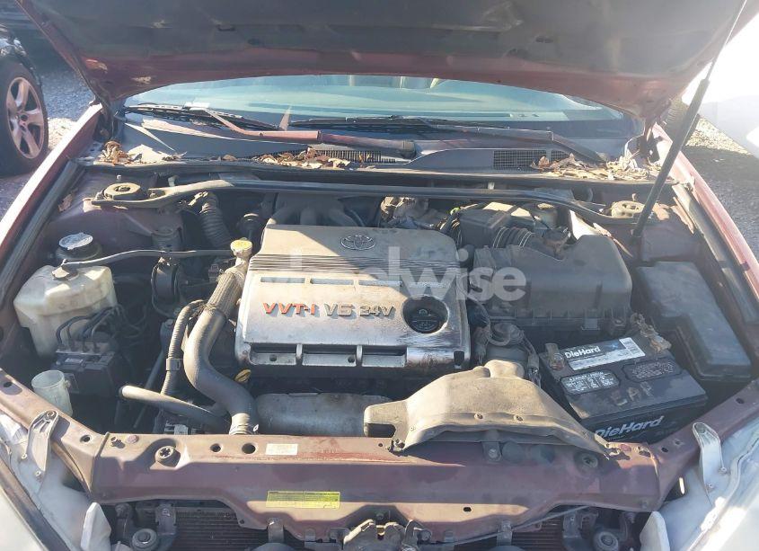 Photo 10 of 2005 Toyota Camry XLE V6 (VIN 4T1BF32KX5U084931)