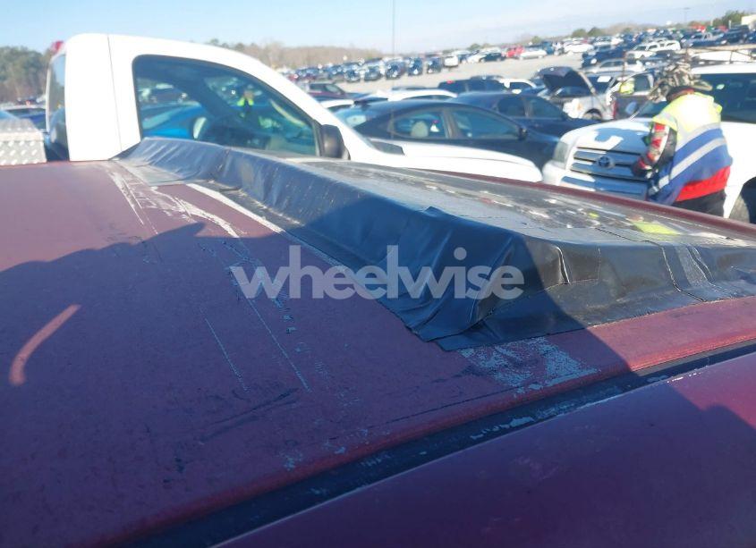 Photo 13 of 2005 Toyota Camry XLE V6 (VIN 4T1BF32KX5U084931)