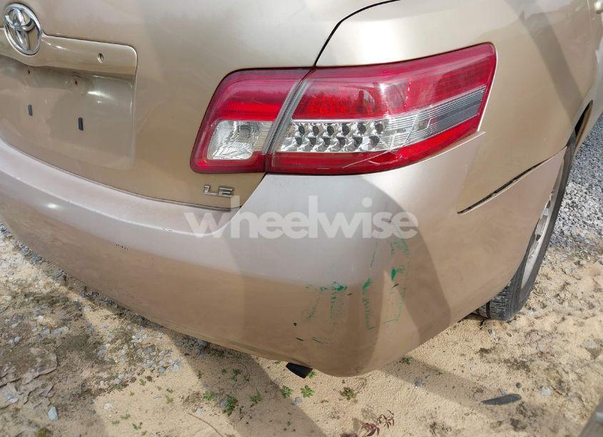 Photo 6 of 2010 Toyota Camry LE (VIN 4T1BF3EK0AU014733)