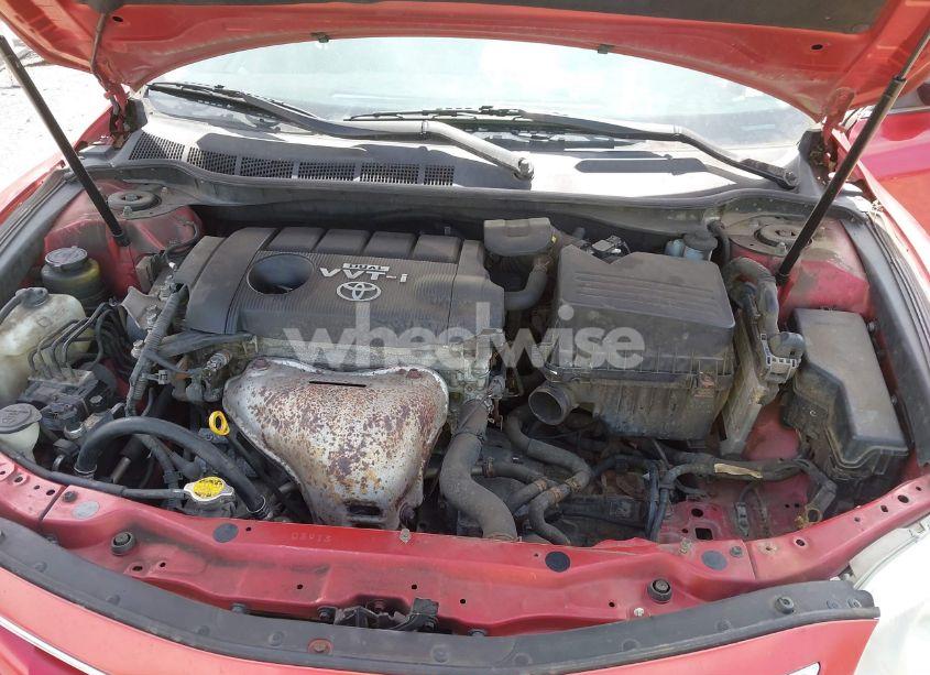 Photo 10 of 2010 Toyota Camry LE (VIN 4T1BF3EK0AU054505)