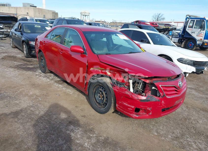 2010 Toyota Camry LE (VIN 4T1BF3EK0AU060742) main photo