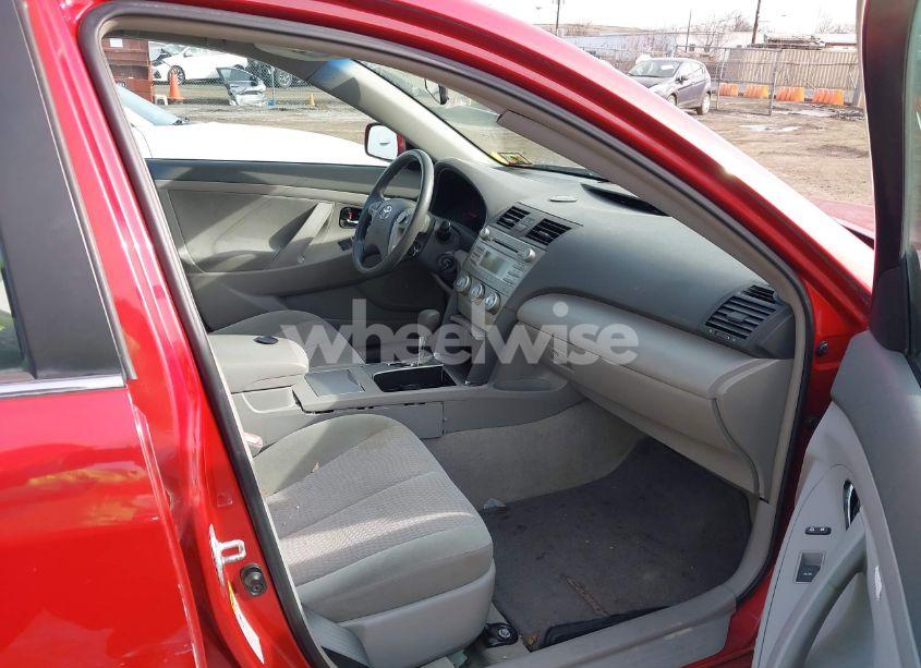 Photo 5 of 2010 Toyota Camry LE (VIN 4T1BF3EK0AU060742)