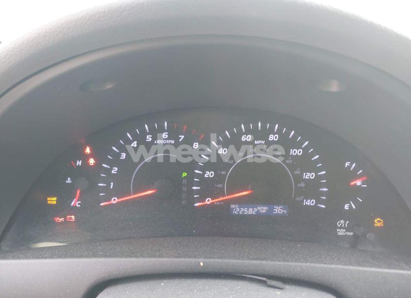 Photo 7 of 2010 Toyota Camry LE (VIN 4T1BF3EK0AU066640)