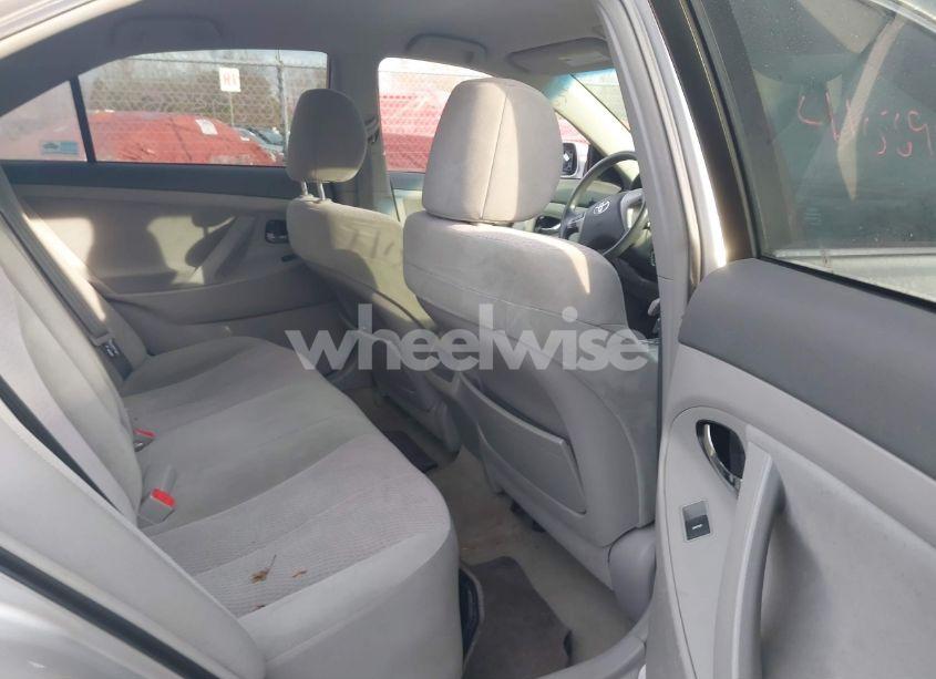 Photo 8 of 2010 Toyota Camry LE (VIN 4T1BF3EK0AU066640)