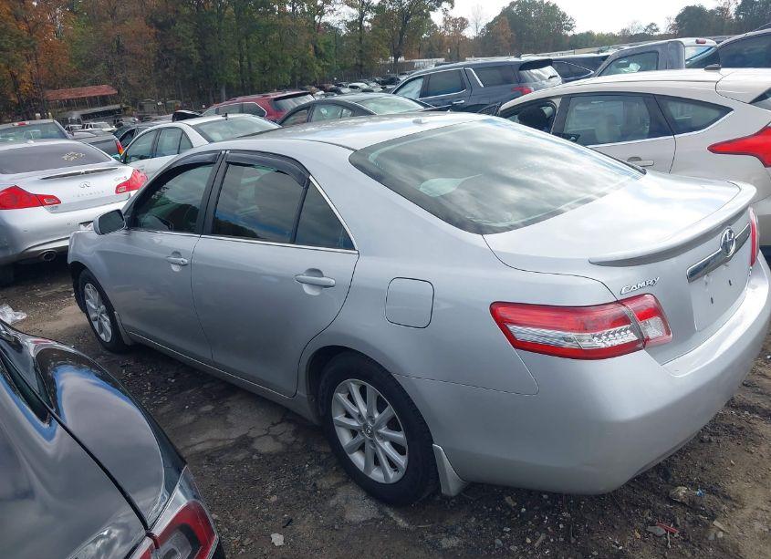 Photo 14 of 2010 Toyota Camry XLE (VIN 4T1BF3EK0AU067805)