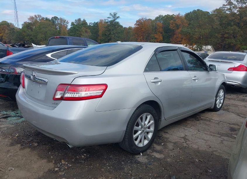 Photo 4 of 2010 Toyota Camry XLE (VIN 4T1BF3EK0AU067805)