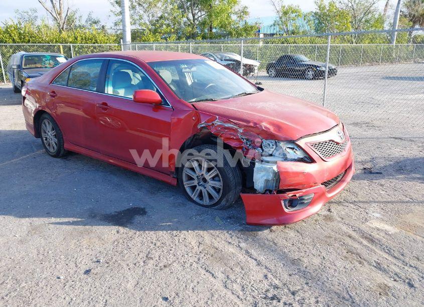 2010 Toyota Camry SE (VIN 4T1BF3EK0AU074429) main photo