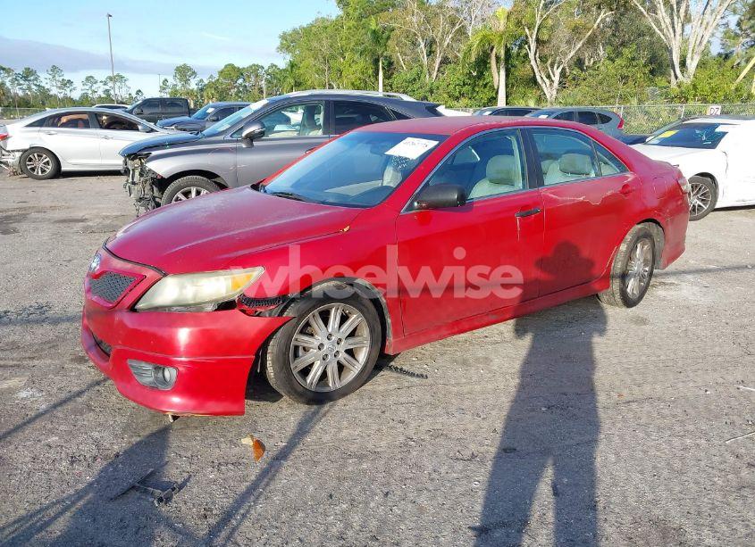 Photo 2 of 2010 Toyota Camry SE (VIN 4T1BF3EK0AU074429)