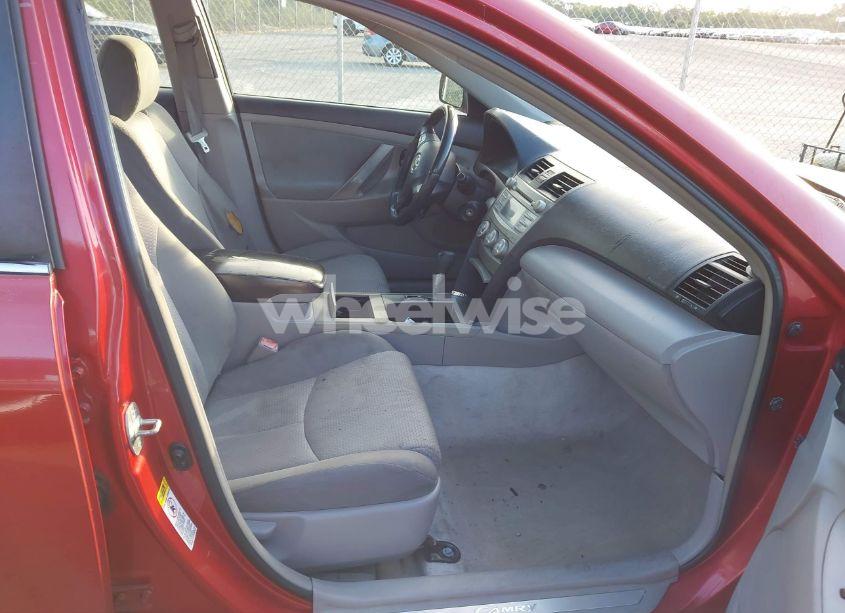 Photo 5 of 2010 Toyota Camry SE (VIN 4T1BF3EK0AU074429)