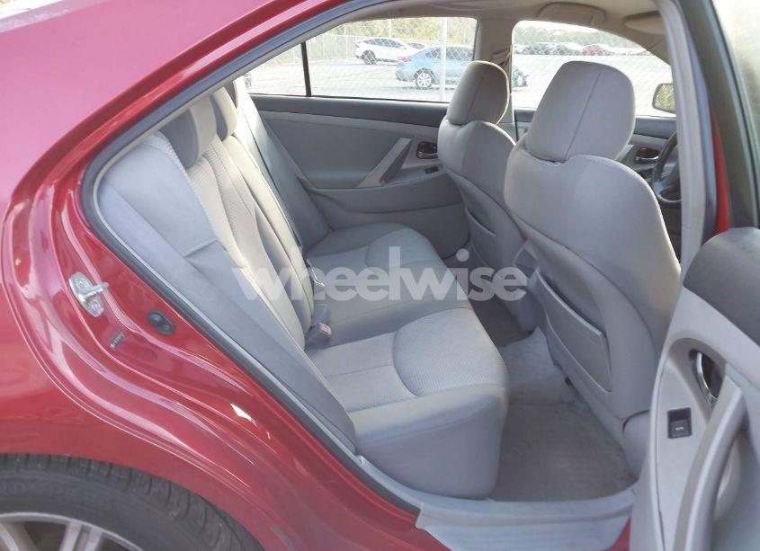 Photo 8 of 2010 Toyota Camry SE (VIN 4T1BF3EK0AU074429)