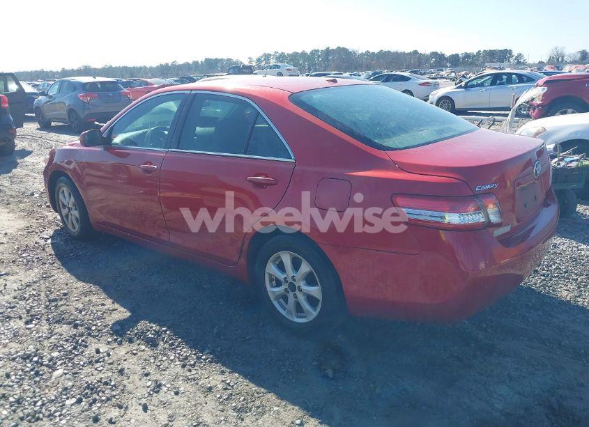 Photo 3 of 2010 Toyota Camry LE (VIN 4T1BF3EK0AU085074)