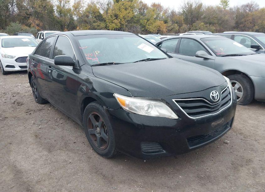 2010 Toyota Camry (VIN 4T1BF3EK0AU107123) main photo