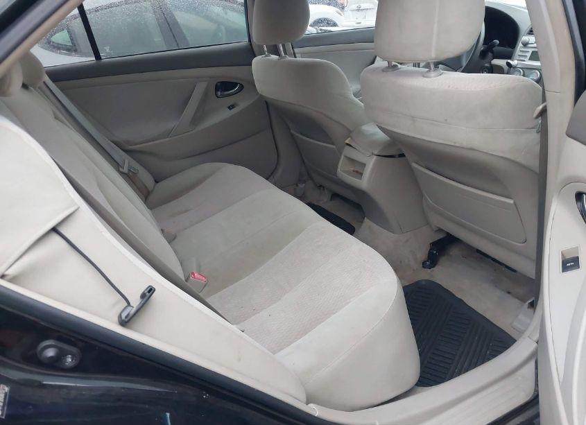 Photo 8 of 2010 Toyota Camry (VIN 4T1BF3EK0AU107123)