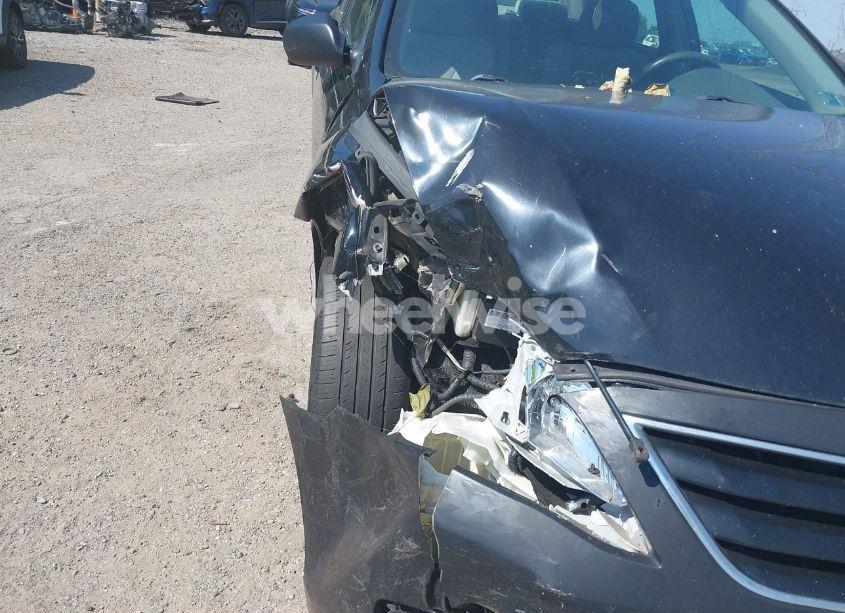 Photo 6 of 2010 Toyota Camry LE (VIN 4T1BF3EK0AU107932)