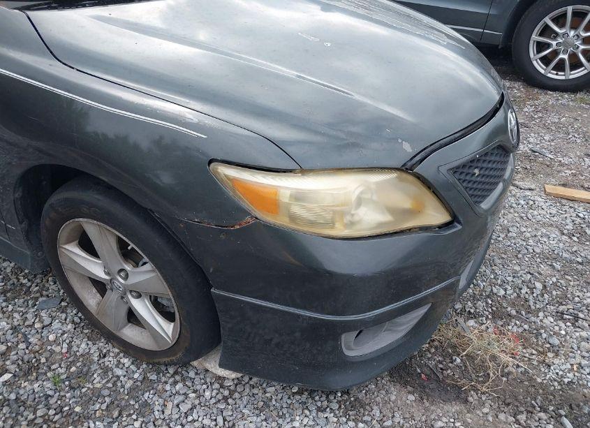 Photo 16 of 2010 Toyota Camry SE (VIN 4T1BF3EK0AU501687)