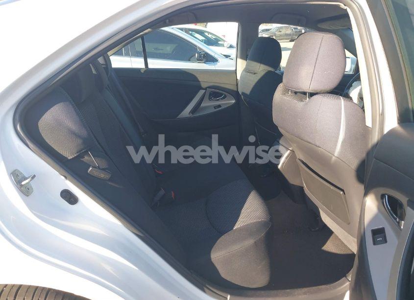 Photo 8 of 2010 Toyota Camry SE (VIN 4T1BF3EK0AU513645)