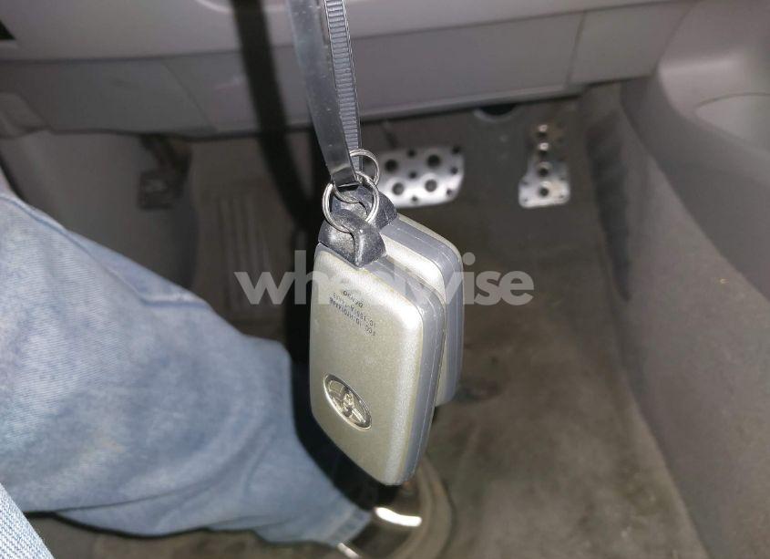 Photo 11 of 2010 Toyota Camry SE (VIN 4T1BF3EK0AU519591)