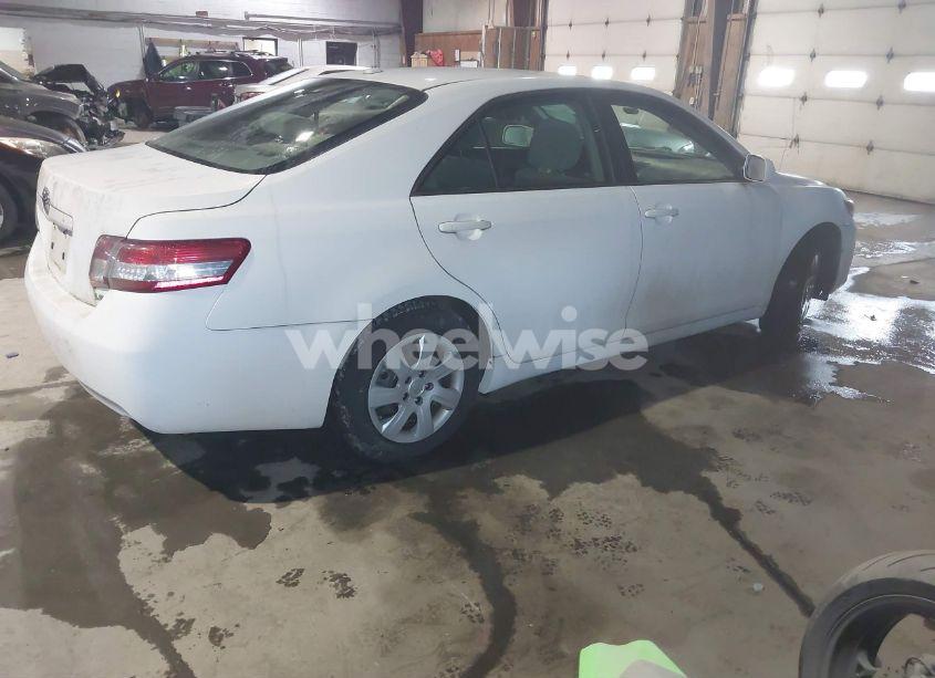 Photo 4 of 2010 Toyota Camry LE (VIN 4T1BF3EK0AU523754)