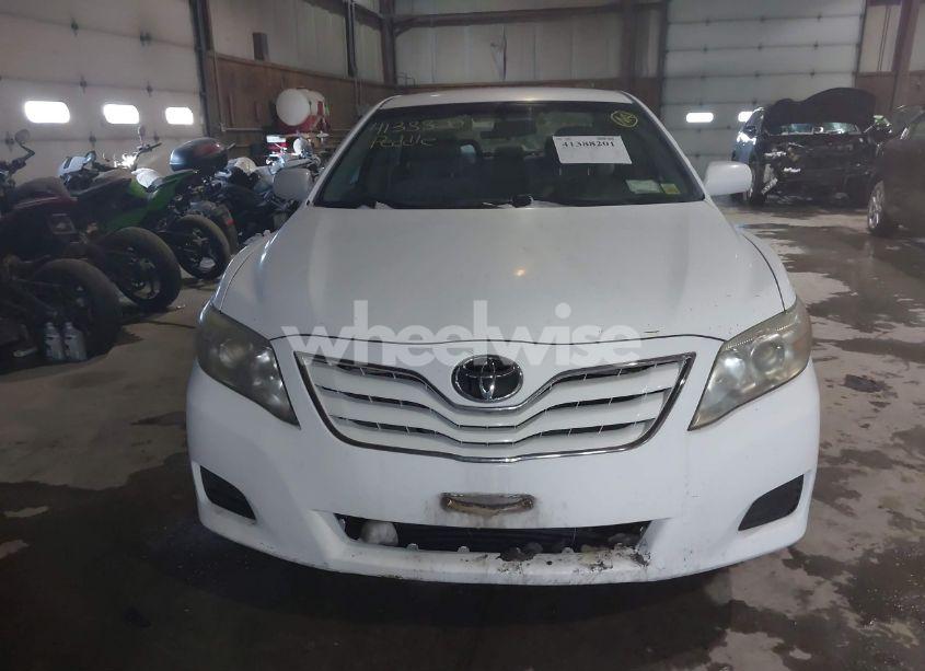 Photo 6 of 2010 Toyota Camry LE (VIN 4T1BF3EK0AU523754)