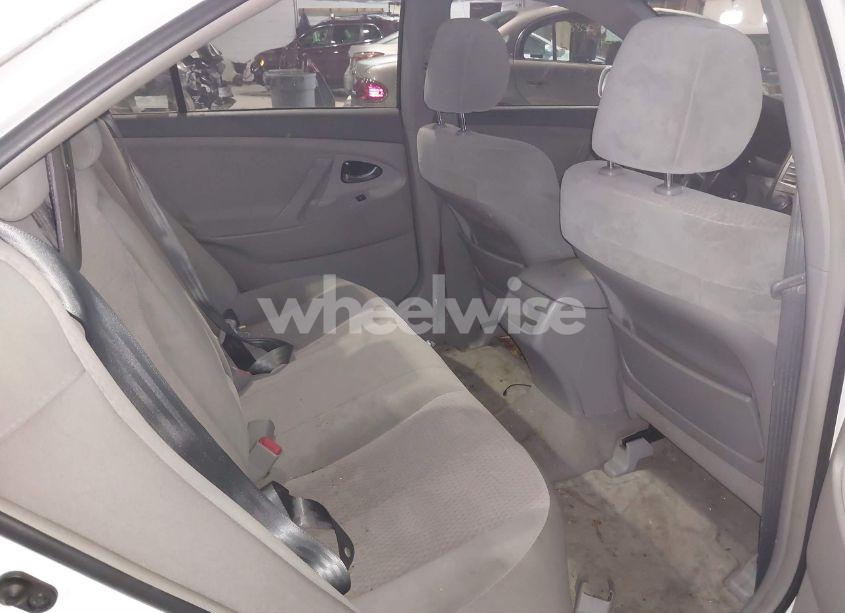 Photo 8 of 2010 Toyota Camry LE (VIN 4T1BF3EK0AU523754)