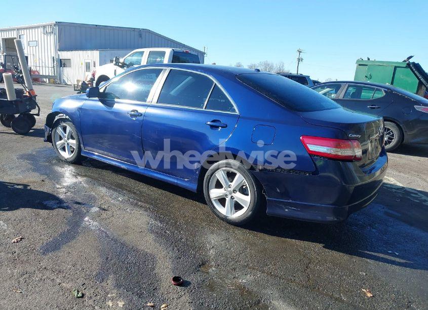 Photo 3 of 2010 Toyota Camry SE (VIN 4T1BF3EK0AU545852)