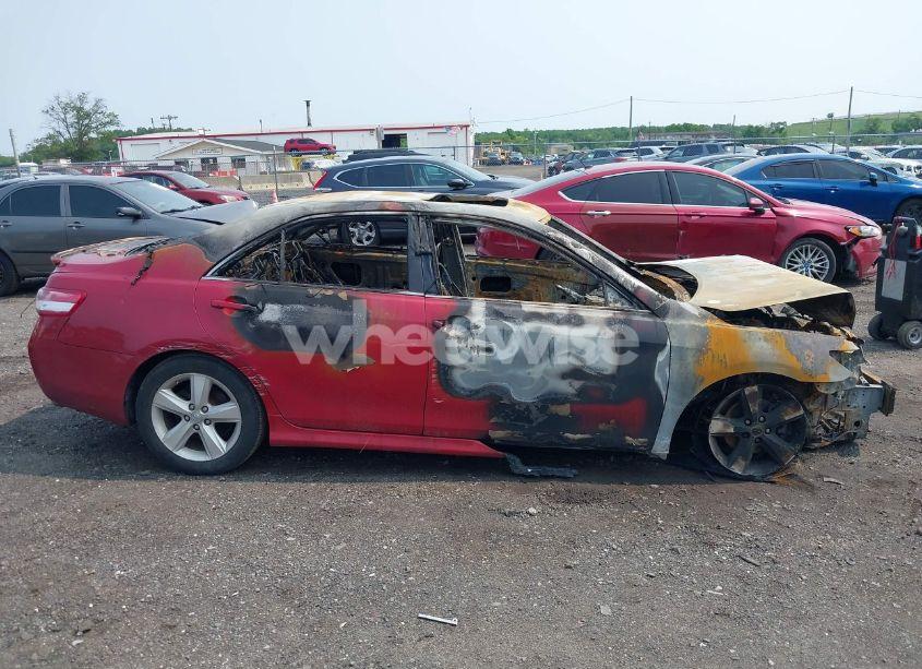 Photo 13 of 2010 Toyota Camry SE (VIN 4T1BF3EK0AU565339)