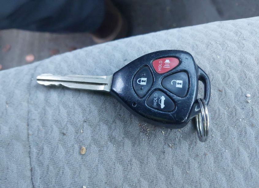 Photo 11 of 2010 Toyota Camry LE (VIN 4T1BF3EK0AU569133)