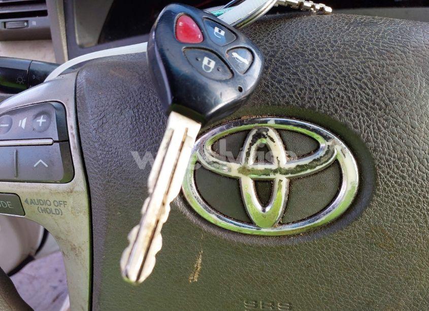 Photo 11 of 2010 Toyota Camry LE (VIN 4T1BF3EK0AU574185)